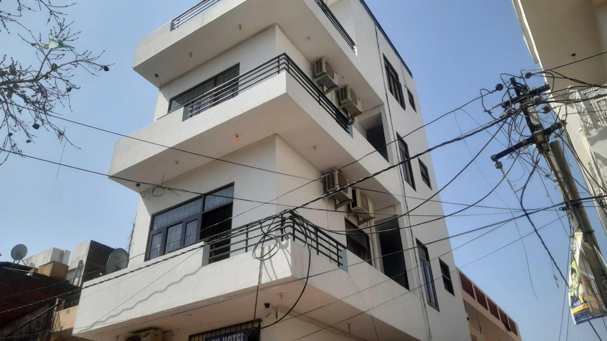 O Dev Mansarovar Hotel 3*